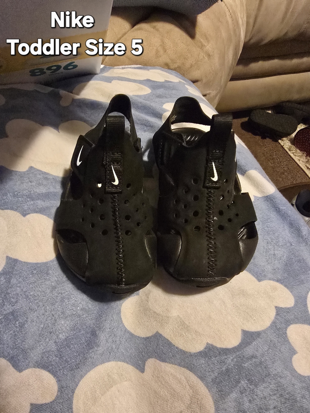 Nike Black Toddler Sandal Sneakers with White Swoosh - Size 5